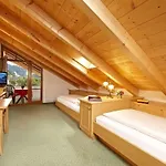 Hotel Schatten