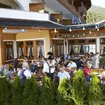 Schatten Hotel 3*