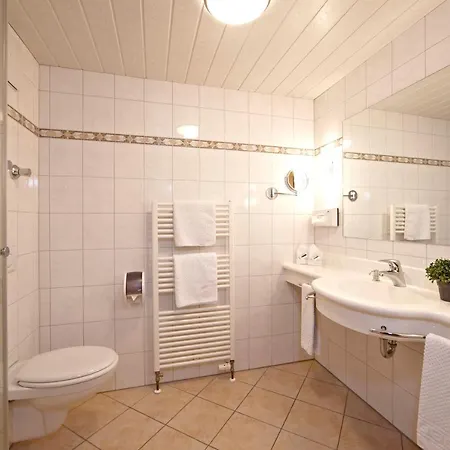Hotel Schatten