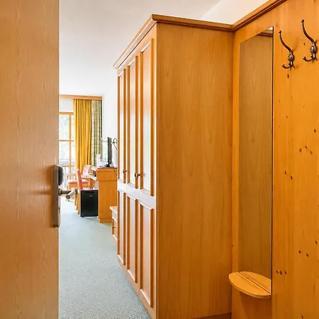 Schatten Hotel Garmisch-Partenkirchen